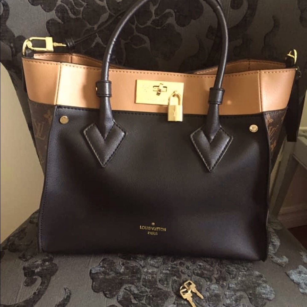 LV On My Side Tote MM (Copy)